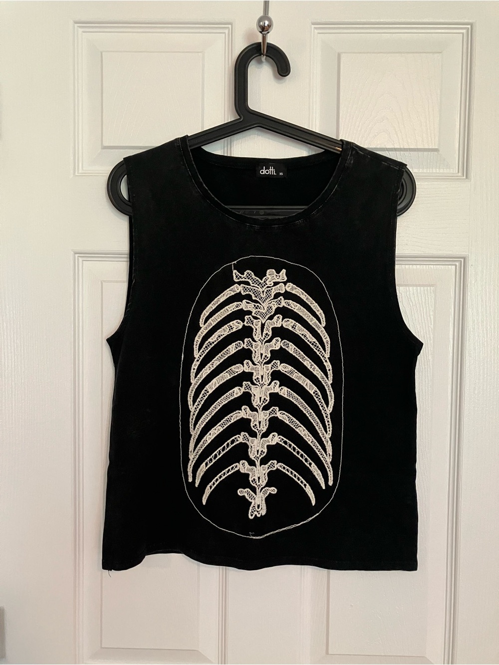 Dotti Black Graphic Crewneck Tank XS